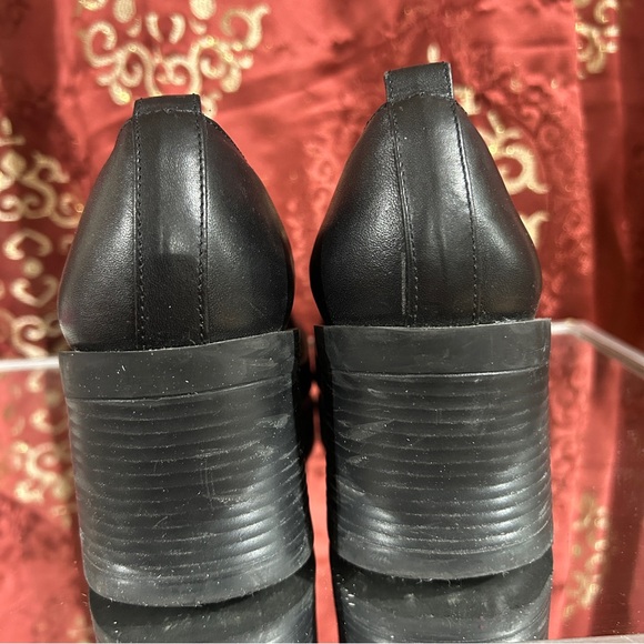 Nine West Leather Slip on Loafer Heels - Picture 4 of 7
